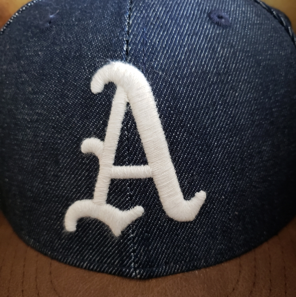 Levi's Oakland Athletics Baseball Hat